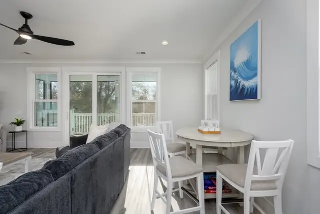 Living room at 4 Broad View Lane